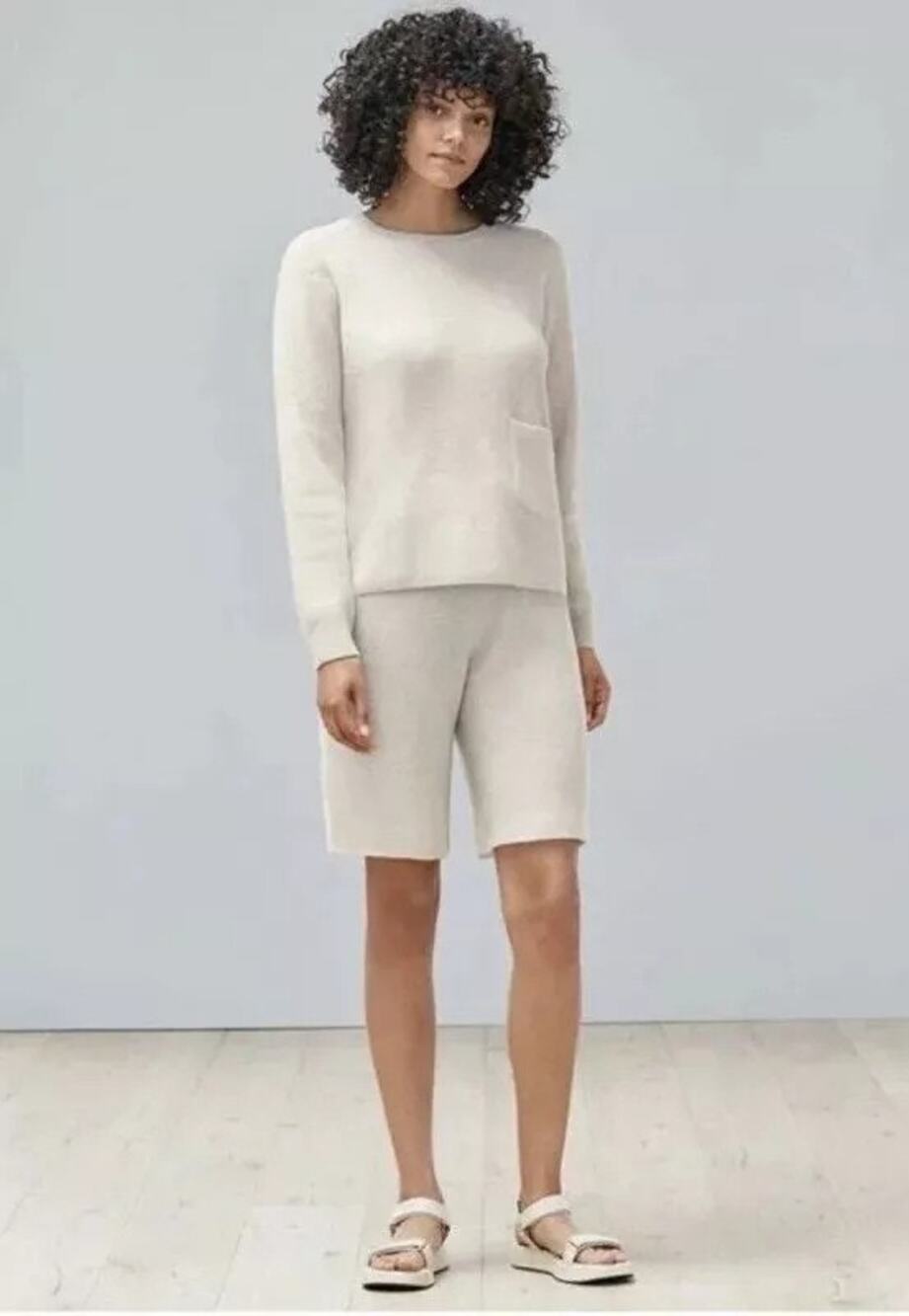 NWT Johnny Was Calme Ribbed Bermuda Cashmere Shorts Color Fog Size Large